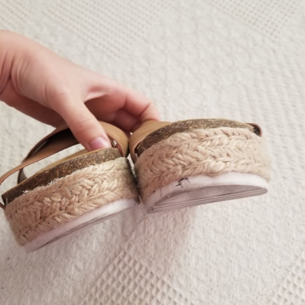 Soda Tan Crossband Platform Sandals - Picture 4 of 8
